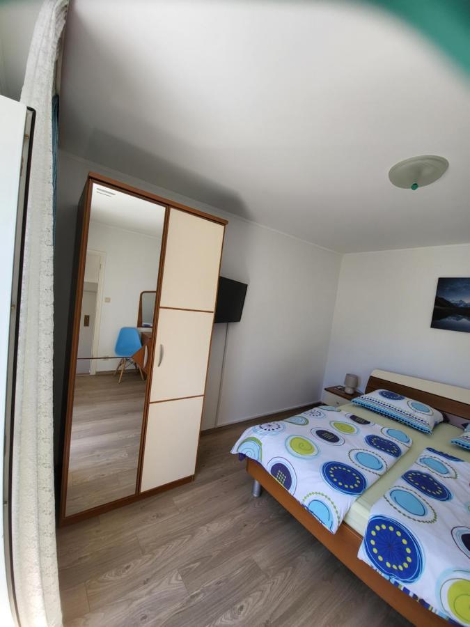 Apartmani Mira Supetarska Draga Phòng bức ảnh