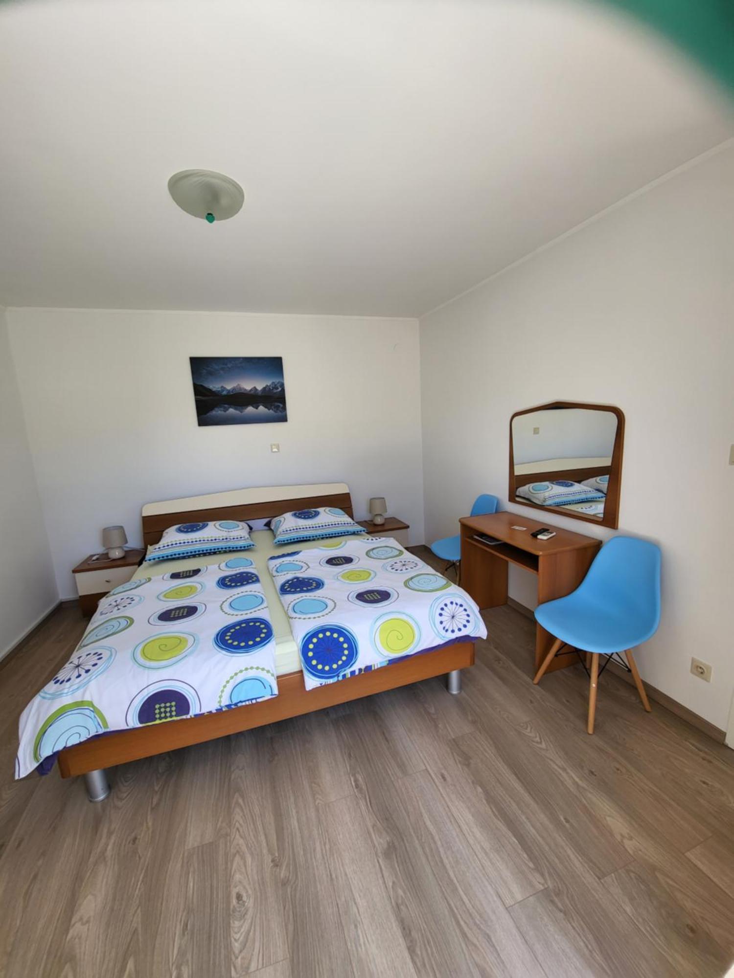 Apartmani Mira Supetarska Draga Phòng bức ảnh